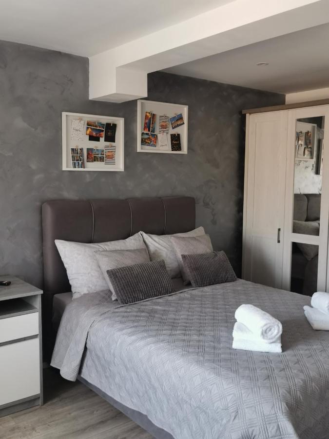 Appartement *Enjoy* à Šibenik Extérieur photo
