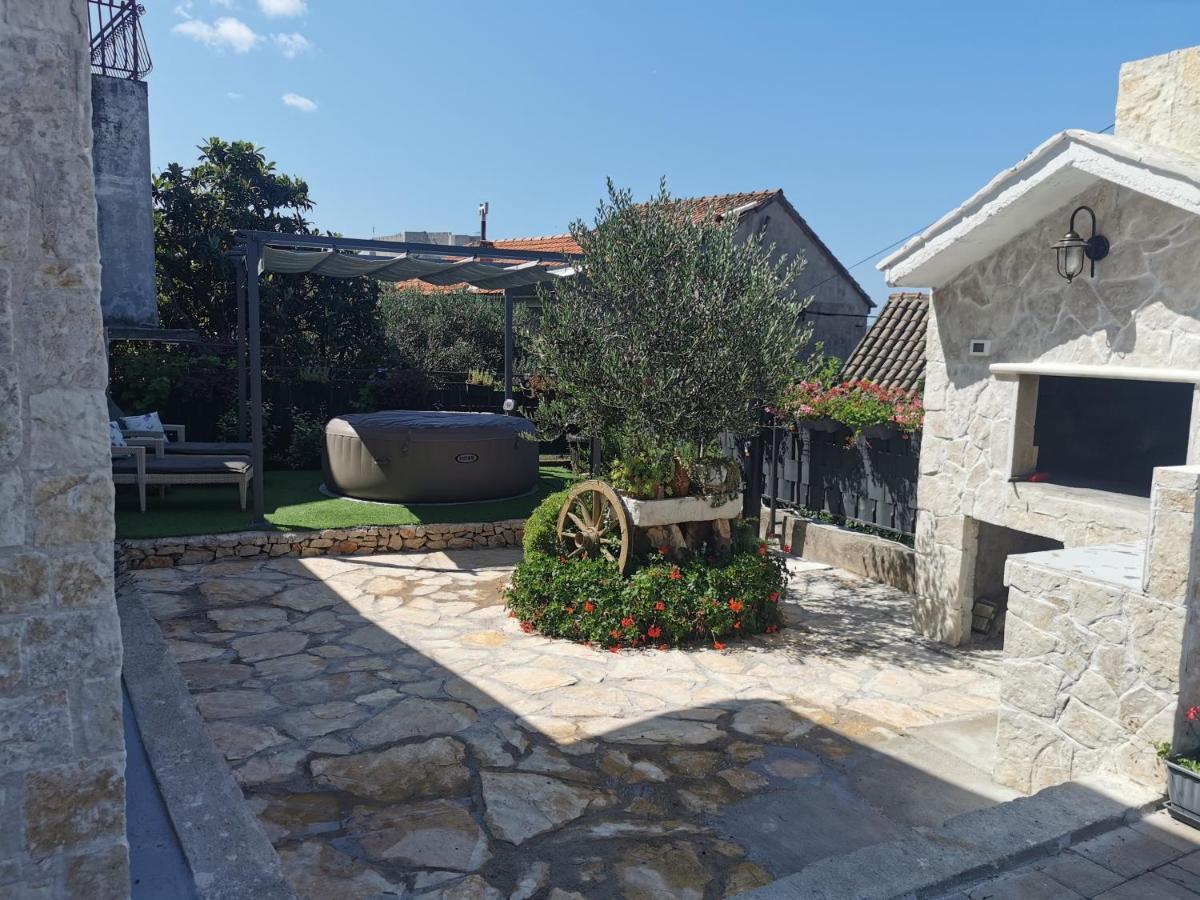 Appartement *Enjoy* à Šibenik Extérieur photo